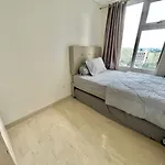 2Br Podomoro W/ Access To Mall
